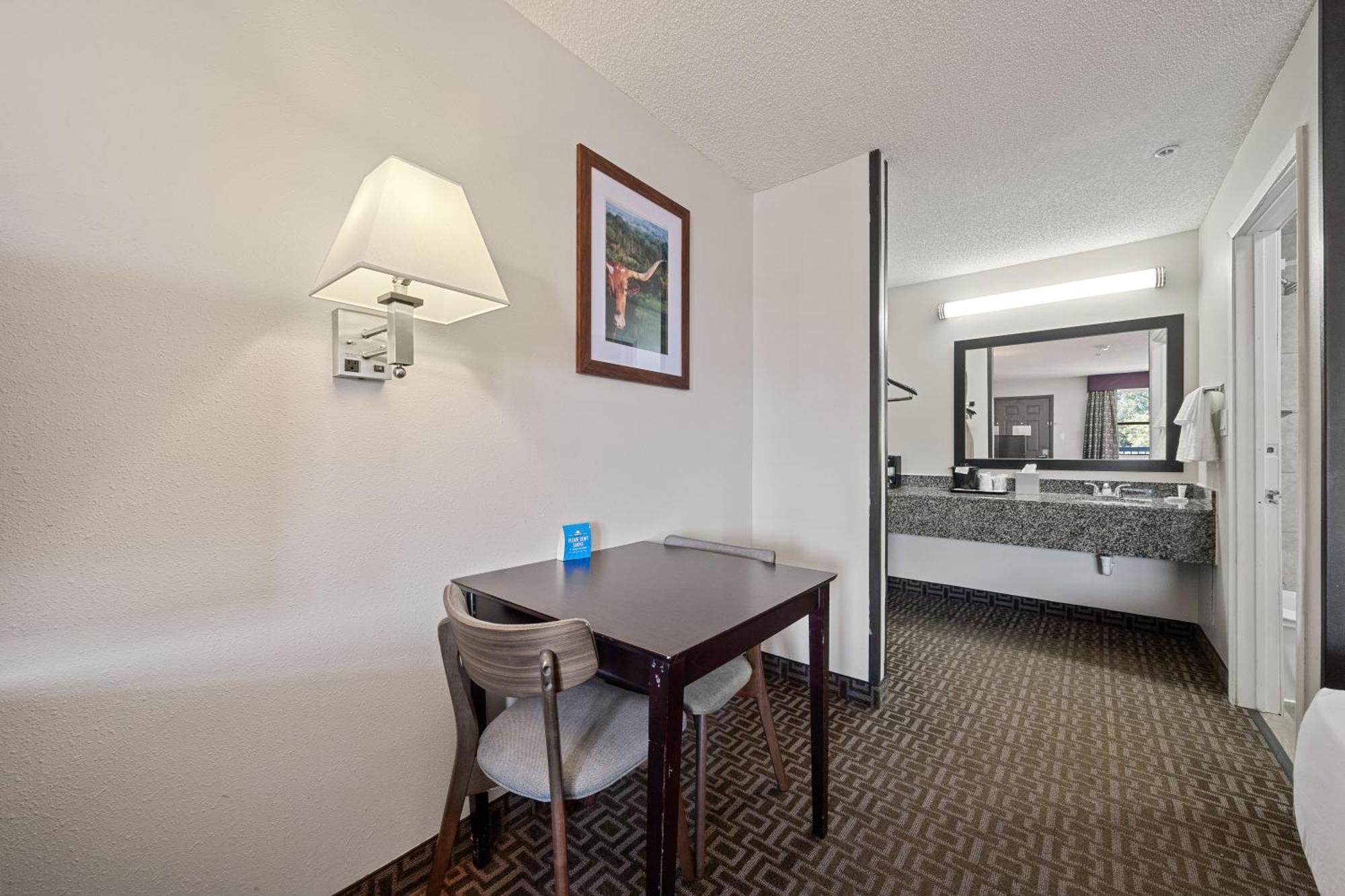 Days Inn By Wyndham Round Rock Zewnętrze zdjęcie
