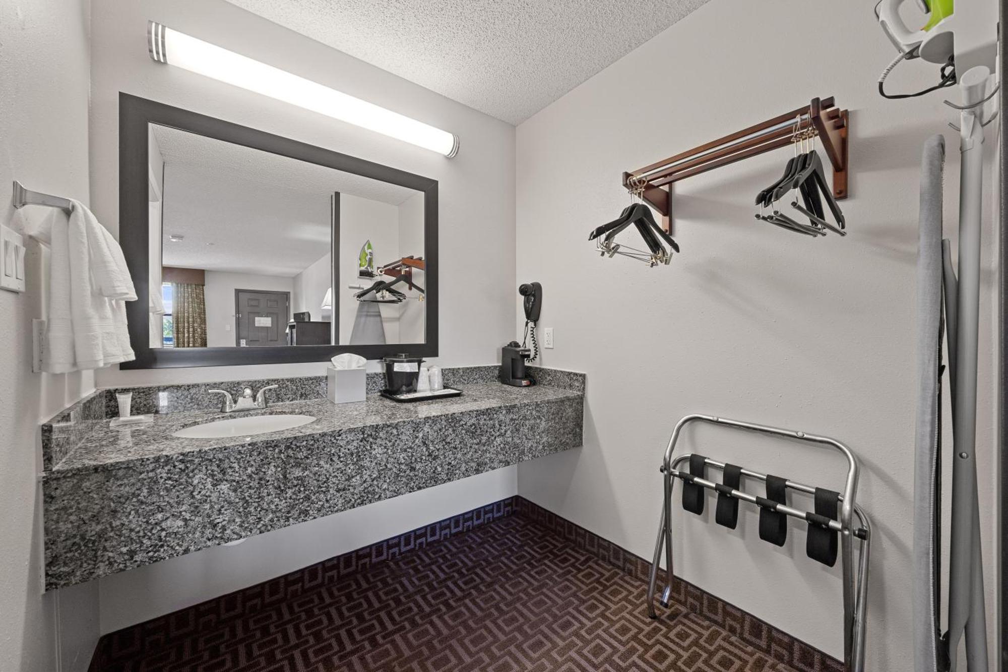 Days Inn By Wyndham Round Rock Zewnętrze zdjęcie