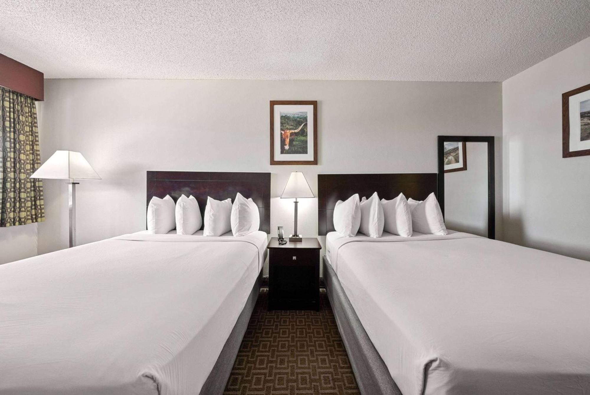 Days Inn By Wyndham Round Rock Zewnętrze zdjęcie